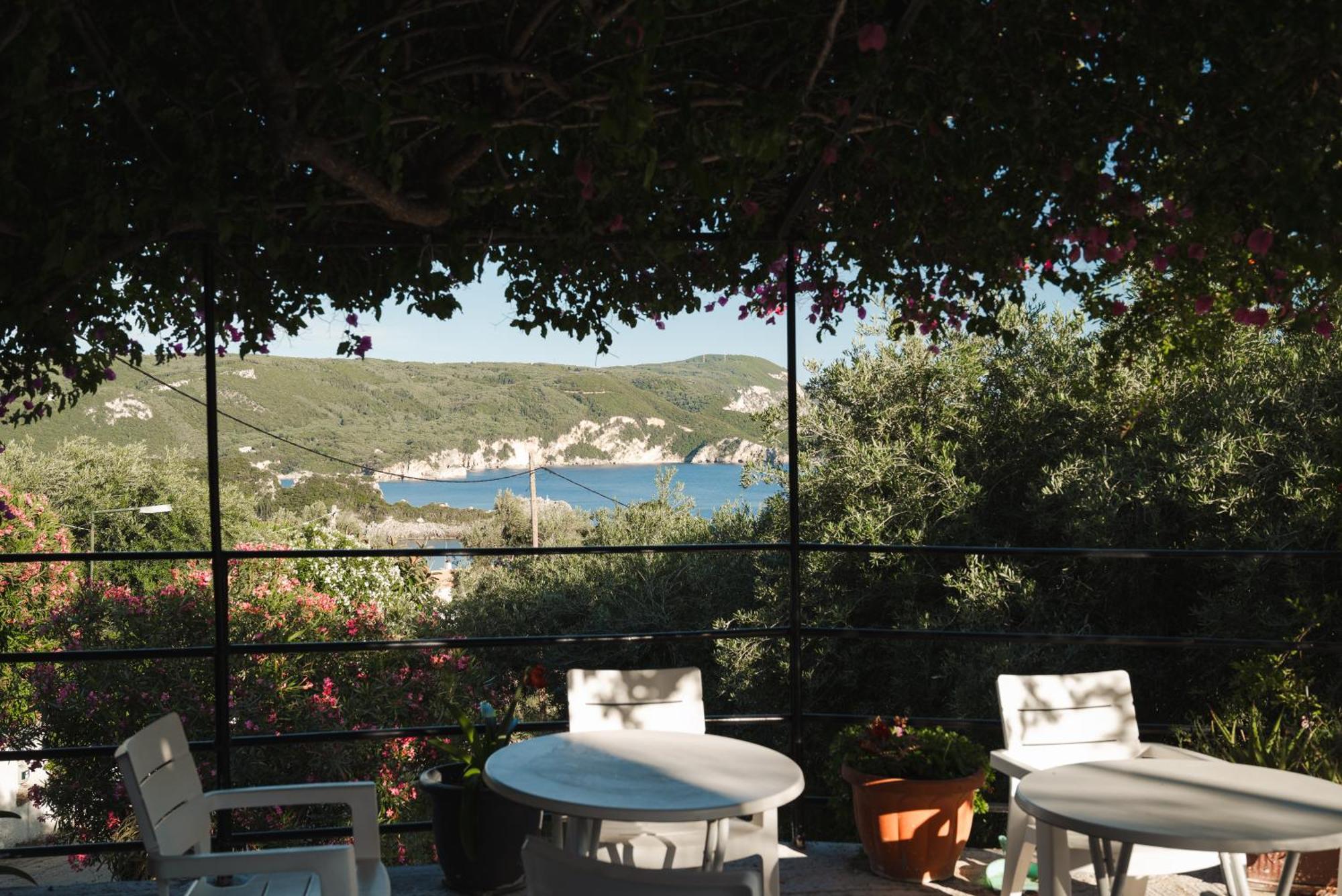 Ulisse Apartments Paleokastritsa Exterior photo