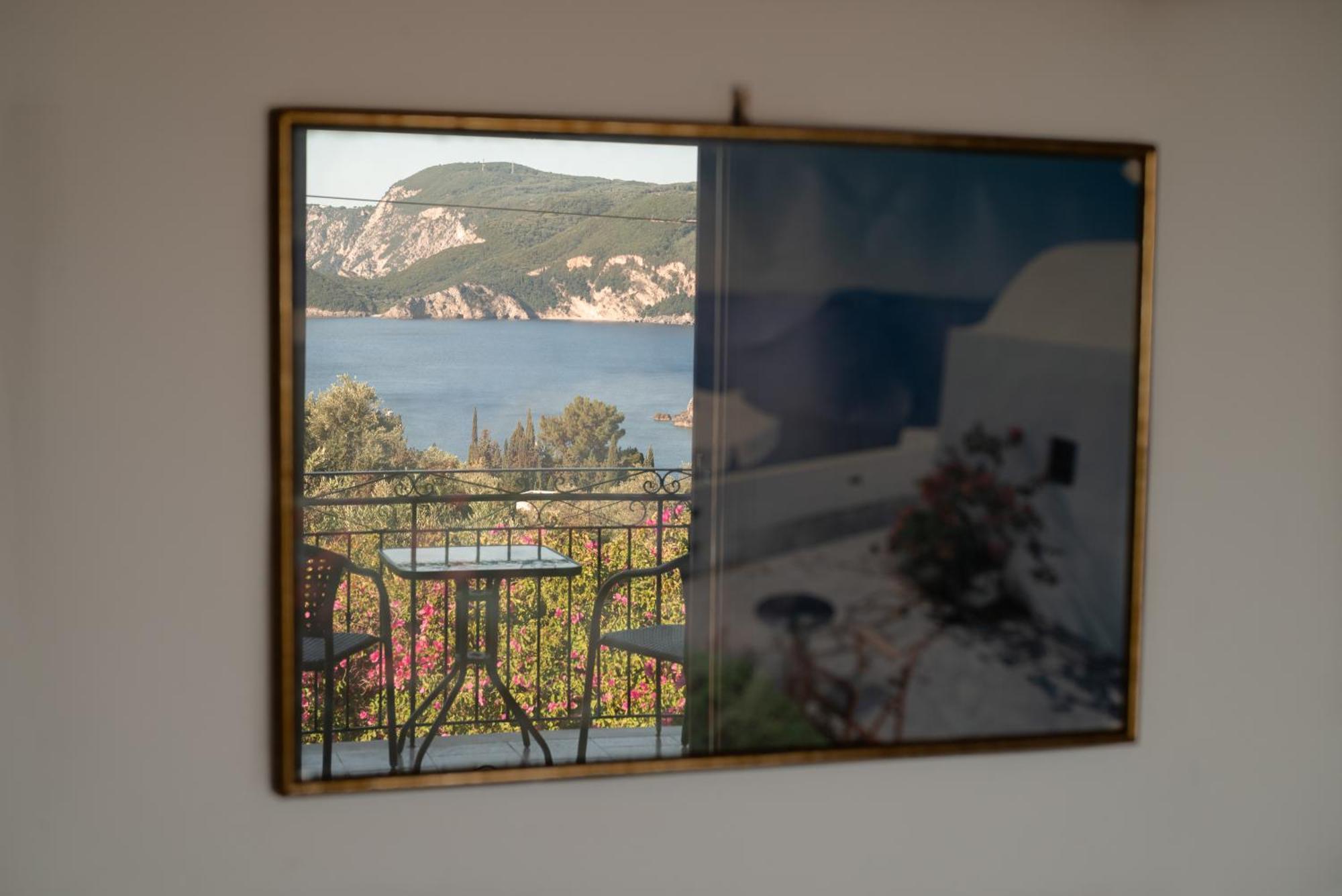 Ulisse Apartments Paleokastritsa Exterior photo