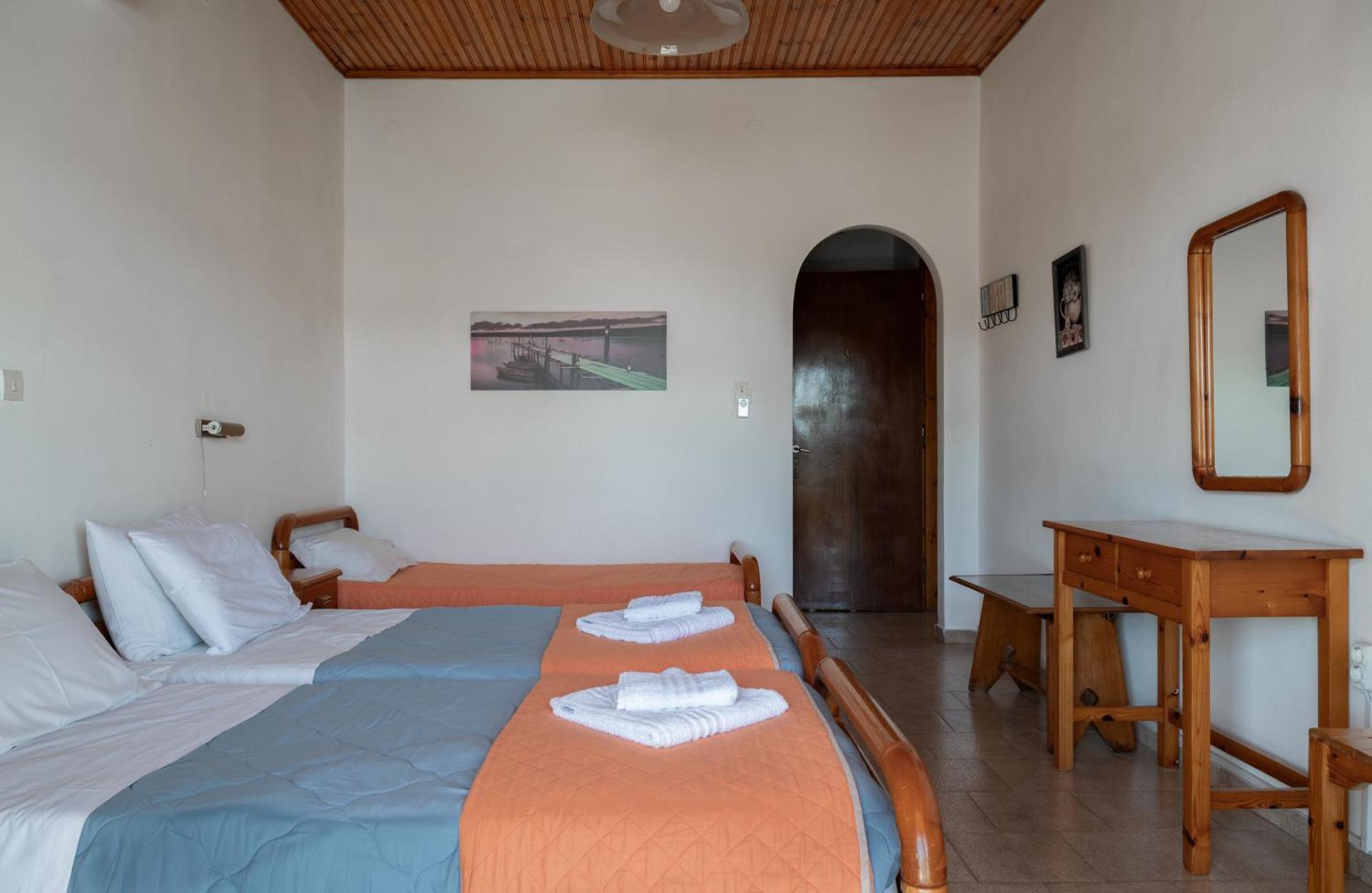 Ulisse Apartments Paleokastritsa Exterior photo