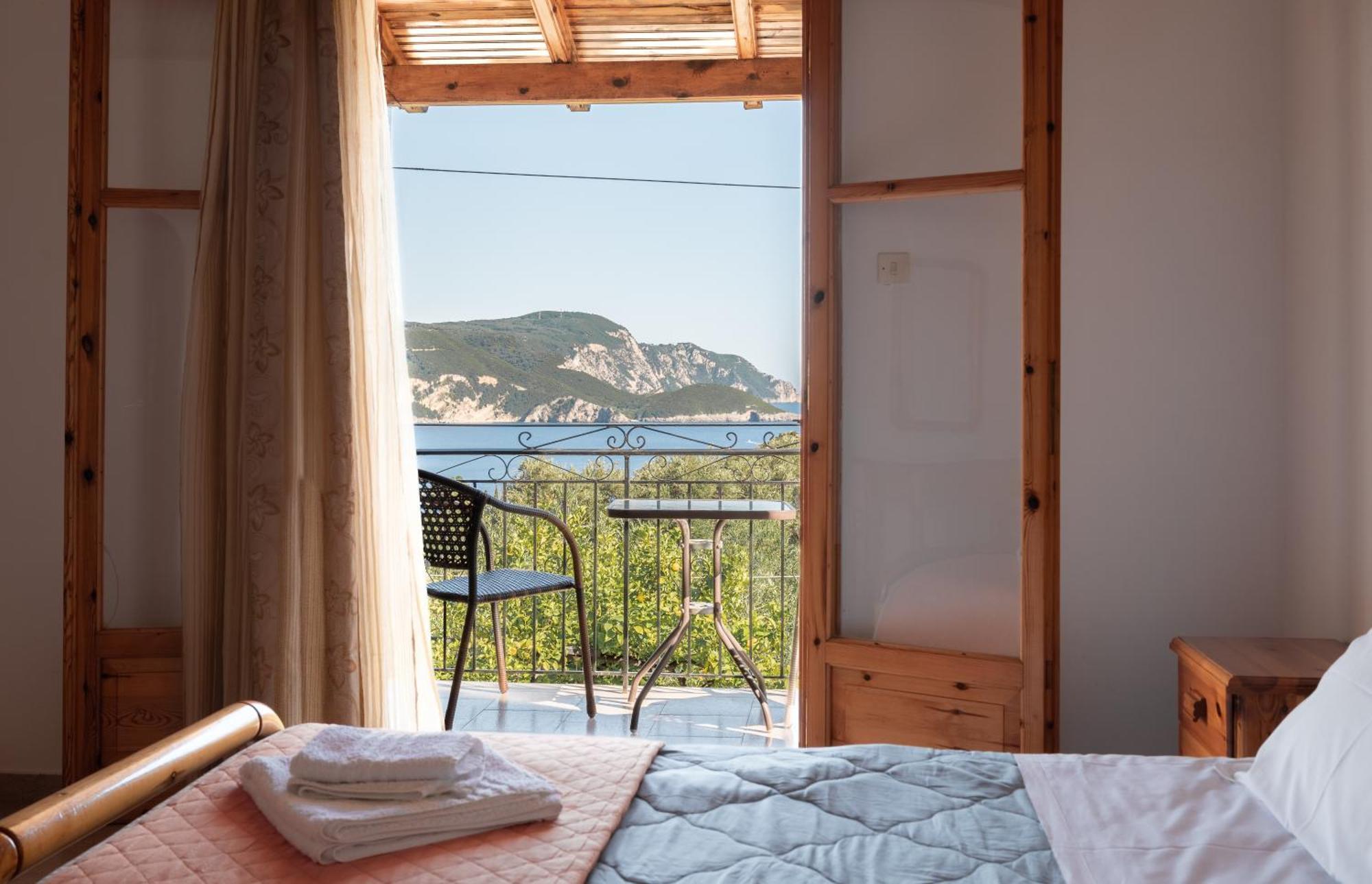 Ulisse Apartments Paleokastritsa Exterior photo